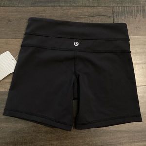 Lululemon Groove Shorts